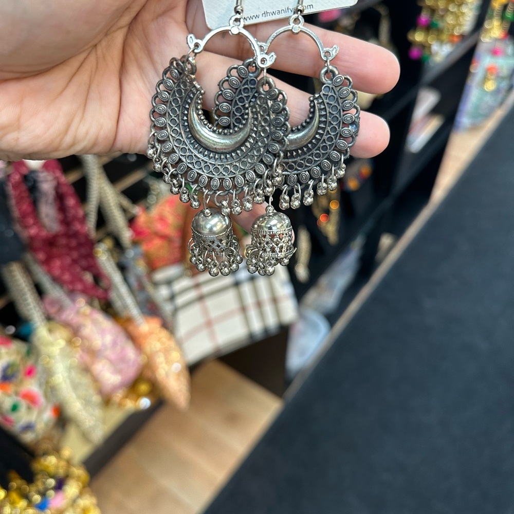 Elegant Silver Dangle Earrings